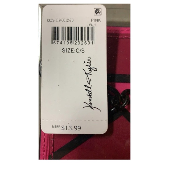 Kendall and Kylie Coin/Credit Card Keychain - Picture 6 of 6